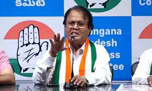 గిరిజనులకు కాంగ్రెస్​ ప్రభుత్వం న్యాయం చేస్తుంది : మాజీ ఎంపీ రవీంద్ర నాయక్
