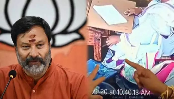 తాడేపల్లి ప్యాలెస్ వరకూ పరకామణి వాటాలు.. ఆ పోలీస్ ఆఫీసర్ ఎవరు?: భానుప్రకాష్ తాడేపల్లి ప్యాలెస్ వరకూ పరకామణి వాటాలు.. ఆ పోలీస్ ఆఫీసర్ ఎవరు?: భానుప్రకాష్