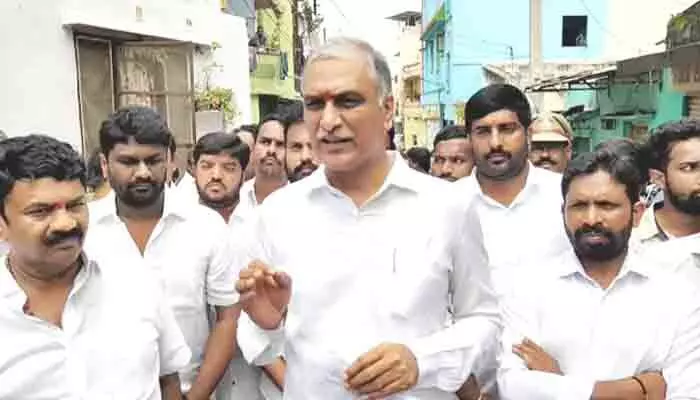 రేవంత్ పాలన మాటలకు ఎక్కువ.. చేతలకు తక్కువ : హరీష్ రావు విమర్శలు రేవంత్ పాలన మాటలకు ఎక్కువ.. చేతలకు తక్కువ : హరీష్ రావు విమర్శలు