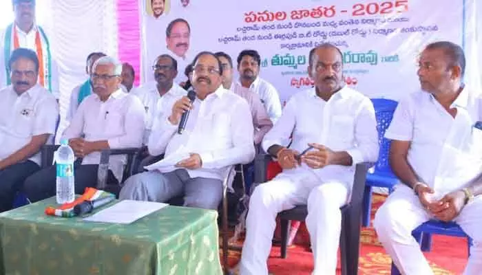 లాభసాటి పంటల సాగు దిశగా దృష్టి సారించాలి లాభసాటి పంటల సాగు దిశగా దృష్టి సారించాలి