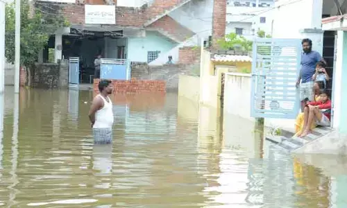 Hyderabad Rain : హయత్ నగర్ డివిజన్ ను ముంచెత్తిన వాన