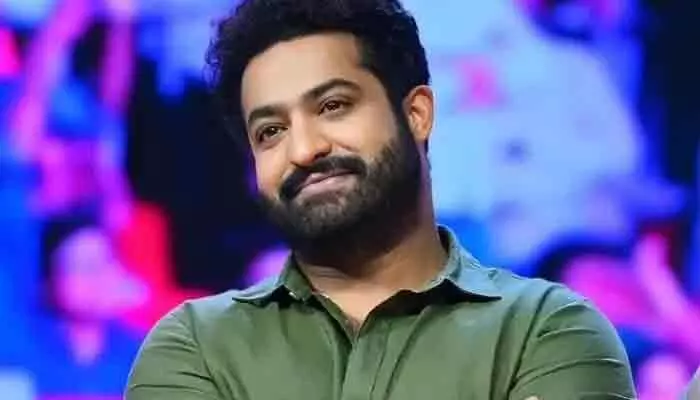 NTR : ఇంజ్యూరీ తర్వాత కూడా.. వాళ్ల కోసం షూట్లో జాయిన్ అయిన ఎన్టీఆర్ NTR : ఇంజ్యూరీ తర్వాత కూడా.. వాళ్ల కోసం షూట్లో జాయిన్ అయిన ఎన్టీఆర్