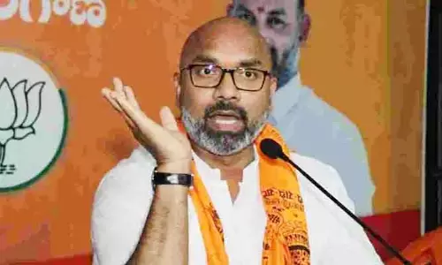 అన్ని పథకాల్లో కాంగ్రెస్ స్కాములు చేస్తోంది.. ఎంపీ ధర్మపురి అర్వింద్ హాట్ కామెంట్స్