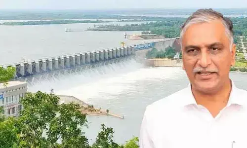 హంతకుడే సంతాప సభ పెట్టినట్లుంది.. ప్రభుత్వంపై హరీశ్‌రావు సెటైర్లు
