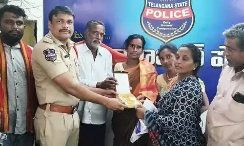 పోగొట్టుకున్న బంగారం దొరికిందోచ్..