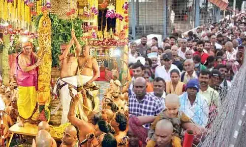 బ్రహ్మోత్సవాల వేళ తిరుమలలో భక్తుల రద్దీ.. శ్రీవారి దర్శనానికి 8 గంటల సమయం