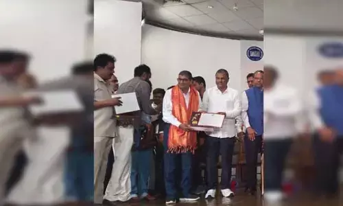 జాతీయ ఉత్తమ ఉపాధ్యాయ అవార్డు గ్రహీతకు ఘన సన్మానం