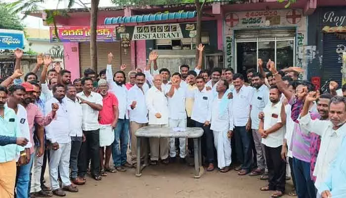 గన్నేరువరం-యాస్వాడ మార్గంలో బ్రిడ్జి నిర్మించాలి గన్నేరువరం-యాస్వాడ మార్గంలో బ్రిడ్జి నిర్మించాలి