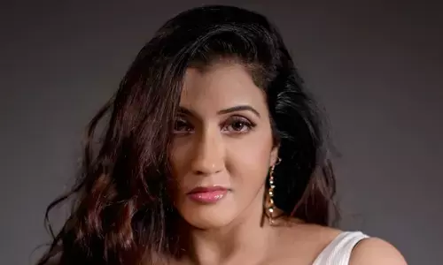 Archana Singh Rajput : గ్లామర్‌తో రెచ్చగొడుతున్న బొద్దుగుమ్మ