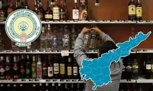 liquor scam: లిక్కర్ స్కామ్‌లో రంగంలోకి ఐటీ.. రూ. వేల కోట్ల అక్రమ సంపాదనపై గురి