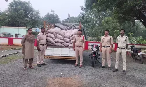 భారీగా నల్లబెల్లం పట్టివేత