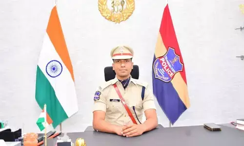 క్రెడిట్ కార్డ్ మోసాల పట్ల అప్రమత్తంగా ఉండాలి