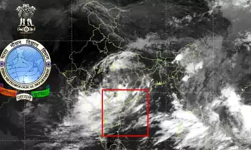 తెలుగు రాష్ట్రాలకు బిగ్ రిలీఫ్.. తీరం దాటిన వాయుగుండం