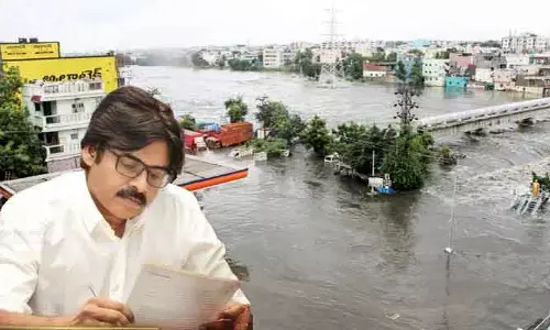 వర్షాలతో హైదరాబాద్ అతలాకుతలం.. జన సైనికులకు పవన్ కీలక పిలుపు