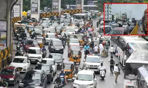 పండుగ రద్దీ.. హైదరాబాద్ - విజయవాడ హైవేపై భారీగా ట్రాఫిక్ జామ్