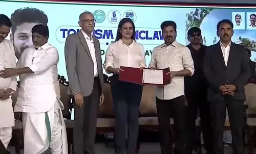 టూరిజం కాంక్లేవ్-2025: తెలంగాణకు రూ.15 వేల కోట్ల పెట్టుబడులు.. 30 ప్రాజెక్టులు, 19 వేలకు పైగా ఉద్యోగావకాశాలు