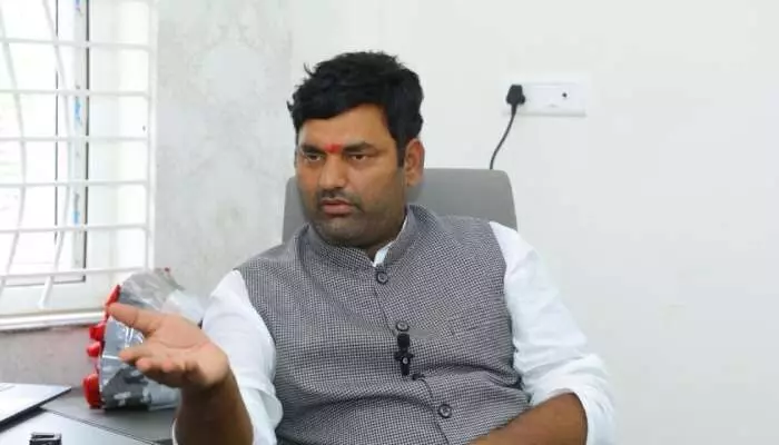 స్థానిక ఎన్నికల అభ్యర్థుల ఎంపికకు ఐదుగురితో కూడిన కమిటీలు స్థానిక ఎన్నికల అభ్యర్థుల ఎంపికకు ఐదుగురితో కూడిన కమిటీలు