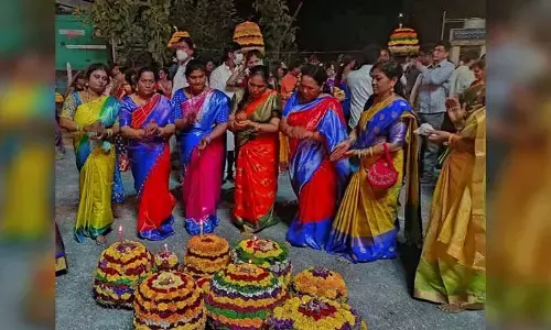 Telangana Bathukamma: నాలుగు జాములు.. నాలుగు రూపాలు