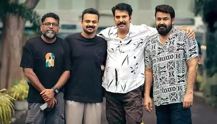 మమ్ముట్టి సినిమా షూటింగ్ అప్డేట్ ఇచ్చిన డైరెక్టర్.. ఆనందాన్ని మాటల్లో చెప్పలేనంటూ కామెంట్స్ మమ్ముట్టి సినిమా షూటింగ్ అప్డేట్ ఇచ్చిన డైరెక్టర్.. ఆనందాన్ని మాటల్లో చెప్పలేనంటూ కామెంట్స్