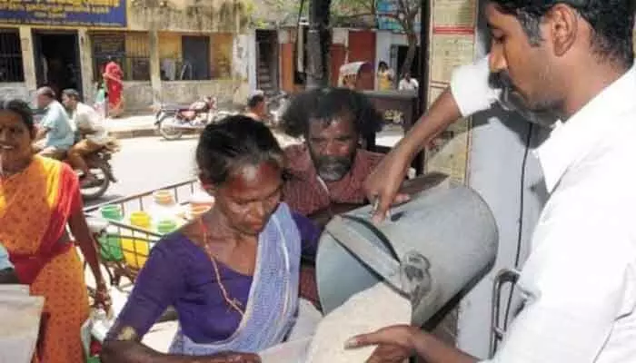 రాష్ట్రంలో రేషన్ షాపులు బంద్? రాష్ట్రంలో రేషన్ షాపులు బంద్?