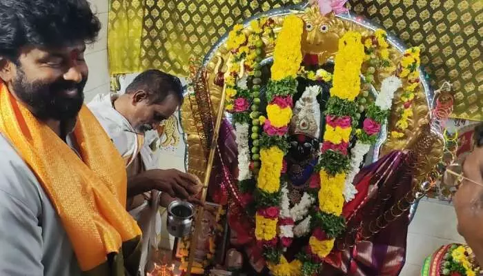 జగన్మాత అనుగ్రహం.. సింగరేణి కార్మికవర్గం సుభిక్షం జగన్మాత అనుగ్రహం.. సింగరేణి కార్మికవర్గం సుభిక్షం