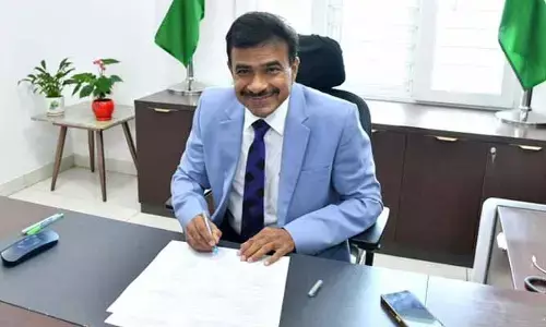 CV Anand: హోంశాఖ ప్రత్యేక ప్రధాన కార్యదర్శిగా బాధ్యతలు స్వీకరించిన సీవీ ఆనంద్