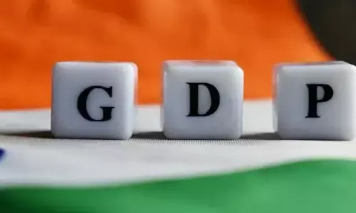 Economy: అమెరికా టారిఫ్ కారణంగా భారత వృద్ధి అంచనాను తగ్గించిన ఏడీబీ