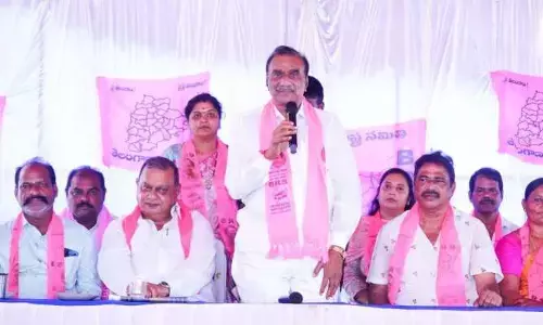 ప్రభుత్వం వైఫల్యాలు ప్రజల్లోకి తీసుకెళ్లాలి