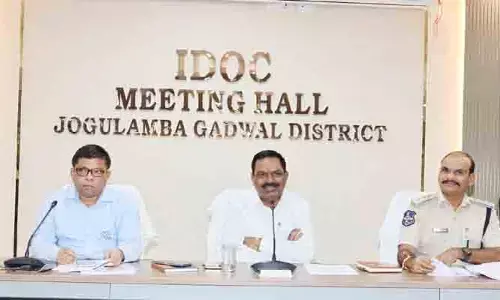 నలుమూలల చెక్ పోస్ట్ లు ఏర్పాటు చేస్తాం :  అదనపు కలెక్టర్ లక్ష్మీనారాయణ