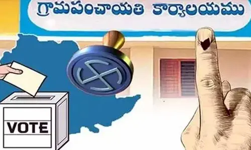 స్థానిక ఎన్నికల్లో మాకు రిజర్వేషన్ కల్పించండి!