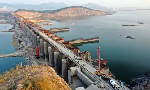 పోలవరం ఆలస్యానికి కారకులు మీరు కాదా?