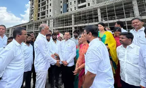 ఆసుపత్రులతో రాజకీయాలొద్దు .. రేవంత్ రెడ్డిపై హరీశ్ రావు ఫైర్