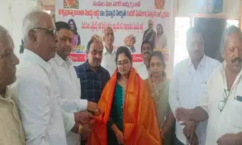 డాక్టర్ వృత్తి దైవంతో సమానం :  కే.బ్ర‌హ్మ‌య్య