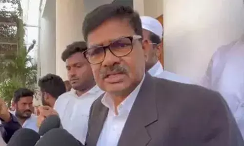 ఎమ్మెల్యేలు ఇంకా బుకాయిస్తున్నారు.. పార్టీ ఫిరాయింపు కేసులో బీఆర్ఎస్ న్యాయవాది కీలక వ్యాఖ్యలు