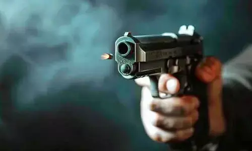 విశాఖలో కాల్పుల కలకలం.. ఇండియన్ నేవీ సోల్జర్ దుర్మరణం