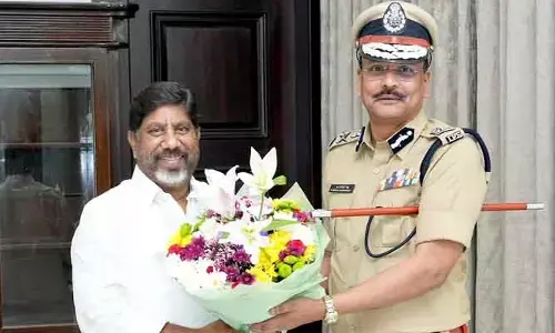 డిప్యూటీ సీఎంను కలిసిన డీజీపీ శివధర్ రెడ్డి