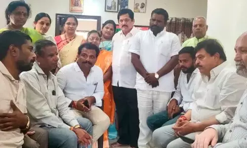 రాజిరెడ్డిని పరామర్శించిన బీజేపి అధ్యక్షుడు రాంచందర్ రావు