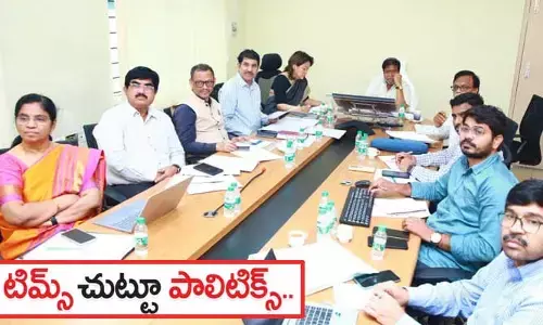 టిమ్స్ చుట్టూ తిరుగుతున్న రాష్ట్ర పాలిటిక్స్