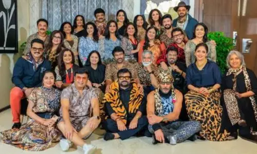 80s రీయూనియన్.. ఒకేచోట కలుసుకున్న 31 మంది సౌత్ ఇండియన్ స్టార్స్