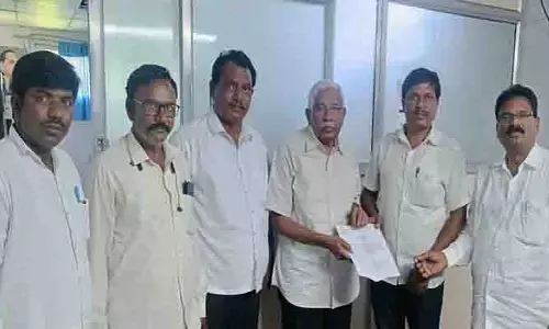కృష్ణ నదిపై బ్యారేజ్ నిర్మించాలి : బ్యారేజ్ సాధన సమితి