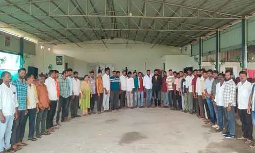 స్థానిక ఎన్నికల్లో బీజేపీ అభ్యర్థులను గెలిపించాలి : నరేందర్ రెడ్డి