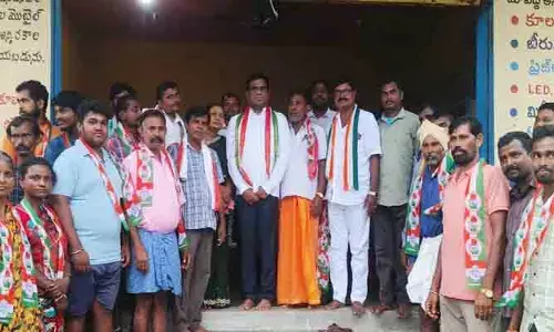 బీజేపీ నుంచి కాంగ్రెస్ లో చేరిక