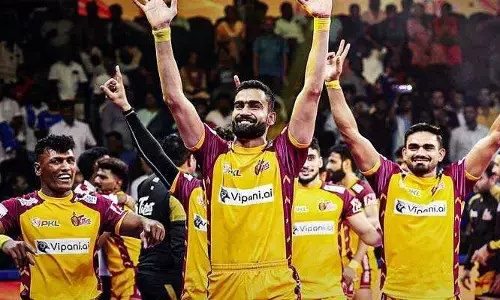 తెలుగు టైటాన్స్ జోరు.. వరుసగా నాలుగో విజయం