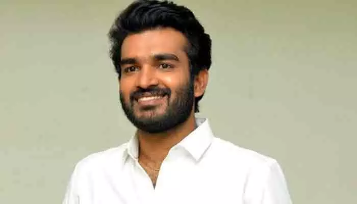 Kiran Abbavaram : మరో మూడు ప్రాజెక్టులు లైన్లో పెట్టిన కిరణ్ అబ్బవరం.. ఉగాది రోజు అంటూ పోస్ట్ Kiran Abbavaram : మరో మూడు ప్రాజెక్టులు లైన్లో పెట్టిన కిరణ్ అబ్బవరం.. ఉగాది రోజు అంటూ పోస్ట్