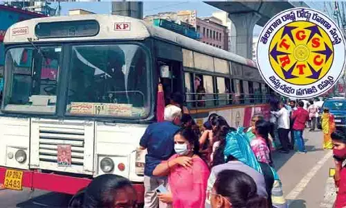అమల్లోకి పెంచిన బస్సు చార్జీలు.. సామాన్యులపై రూ.2.4 కోట్ల అదనపు భారం