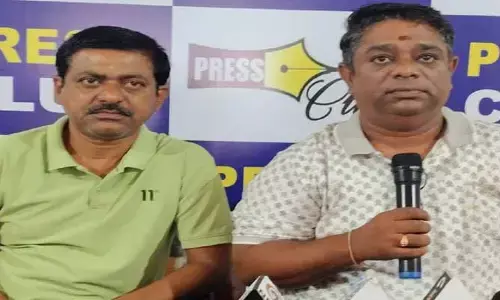 ఆర్టీసీ టెండర్ లో దక్కిన దుకాణానికి ధర పెంచాలంటూ వేధింపులు