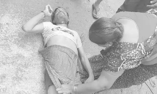 వేర్వేరు ఘటనల్లో ఇద్దరు వ్యక్తులు మృతి