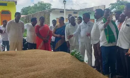 మద్దతు ధర కోసం రైతులు ఆందోళనలు