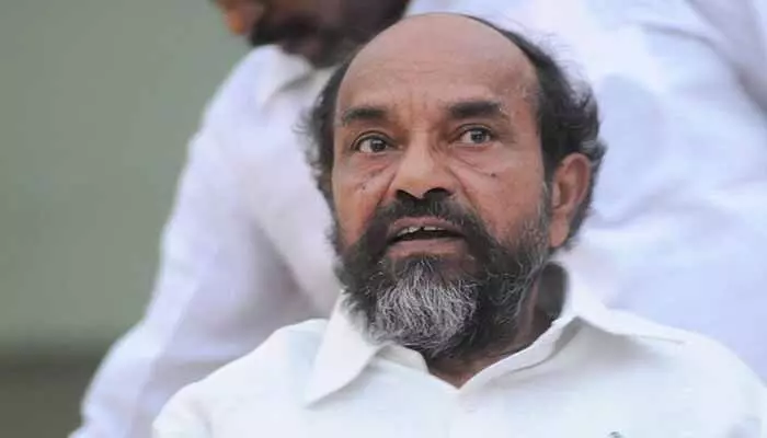 R.Krishnaiah: రిజర్వేషన్లను అడ్డుకుంటే తరిమికొడతాం: ఆర్. కృష్ణయ్య R.Krishnaiah: రిజర్వేషన్లను అడ్డుకుంటే తరిమికొడతాం: ఆర్. కృష్ణయ్య