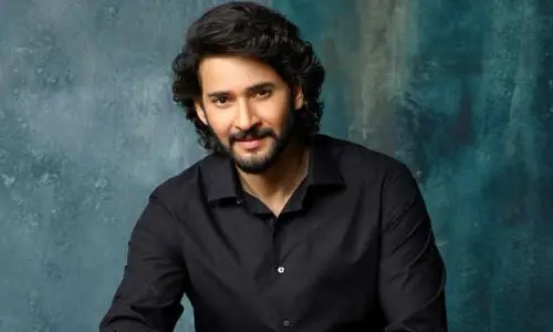 సినీ ప్రియుల కోసం కీలక నిర్ణయం తీసుకున్న మహేష్ బాబు.. సంక్రాంతికి ఊహించని సర్‌ప్రైజ్!
